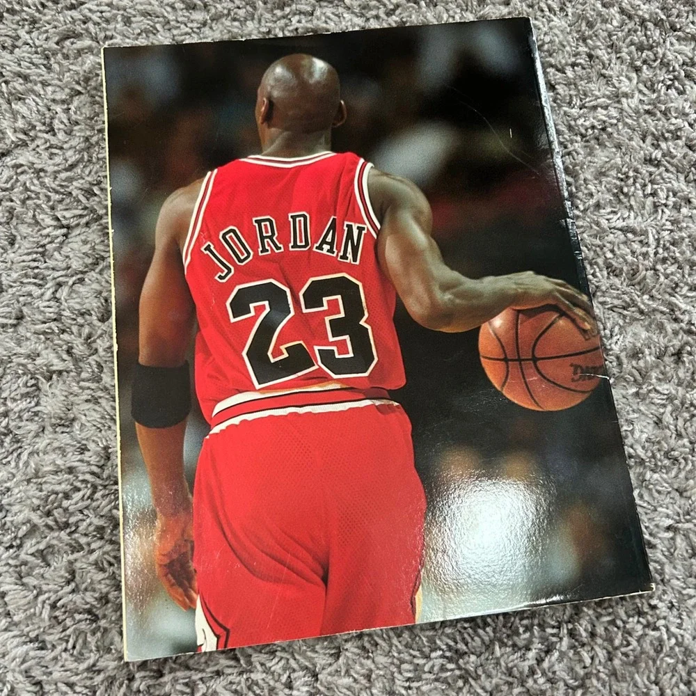Michael‎ Jordan Farewell to a Legend 1999 Ultimate Sports Presents Magazine